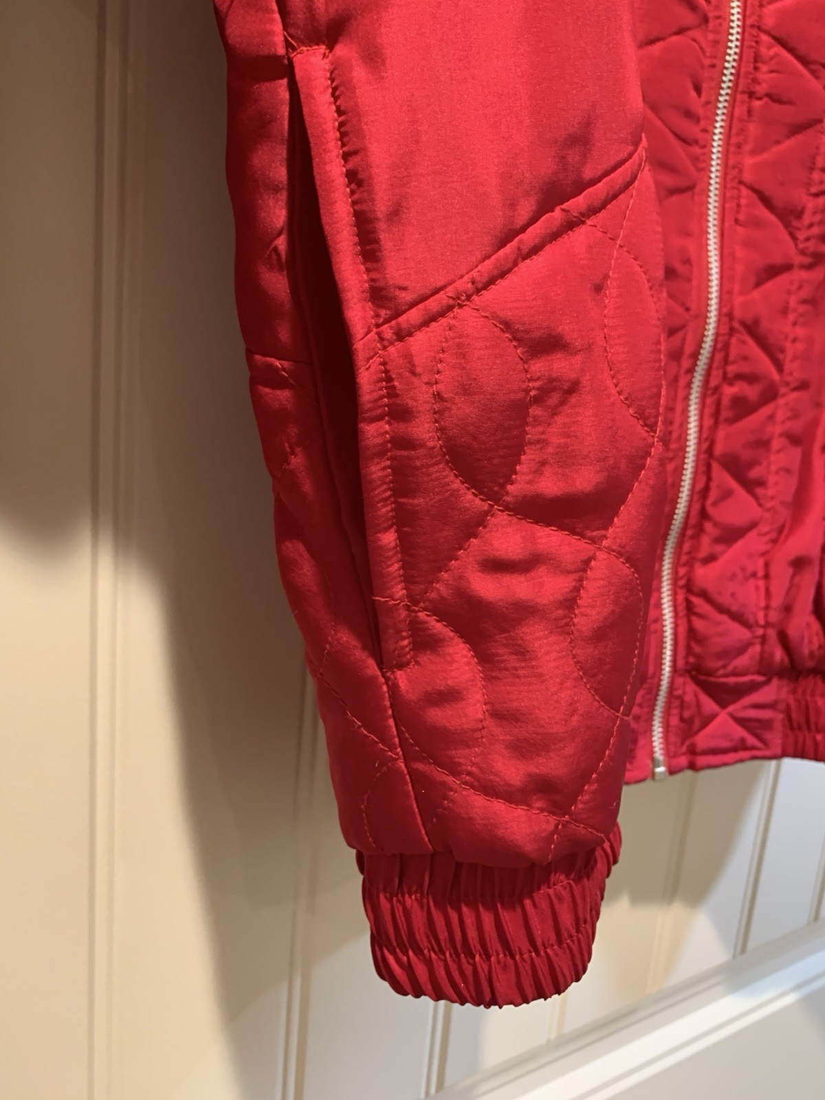 Janeve Rhythm Sport 2 Pc Windbreaker Track Suit Red Wine 100% Silk Sz M EUC!