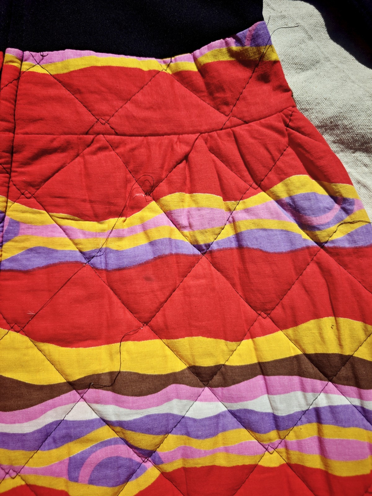 Rare Vintage 1970s Dutchess Jr. Loungewear Quilted Psychedelic Maxi Dress Usa