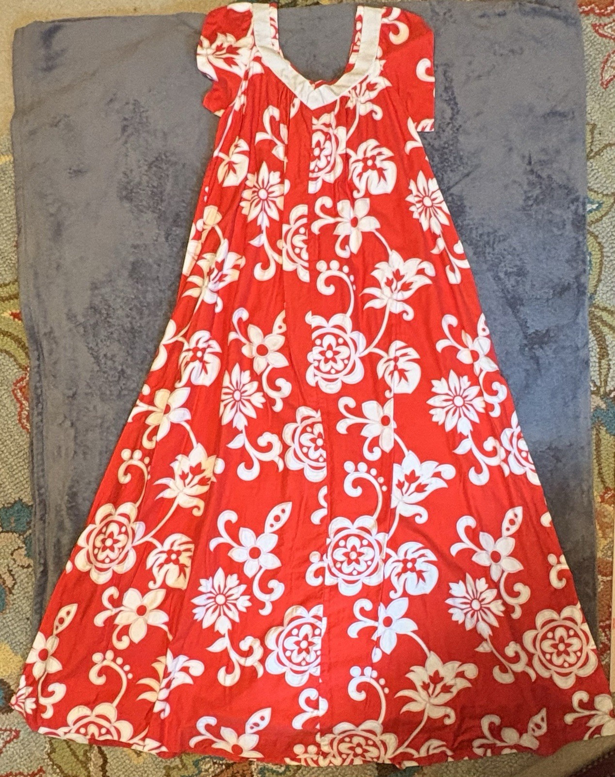 Vintage Waltah Clarke’s Hawaiian Muumuu Dress Size S/M