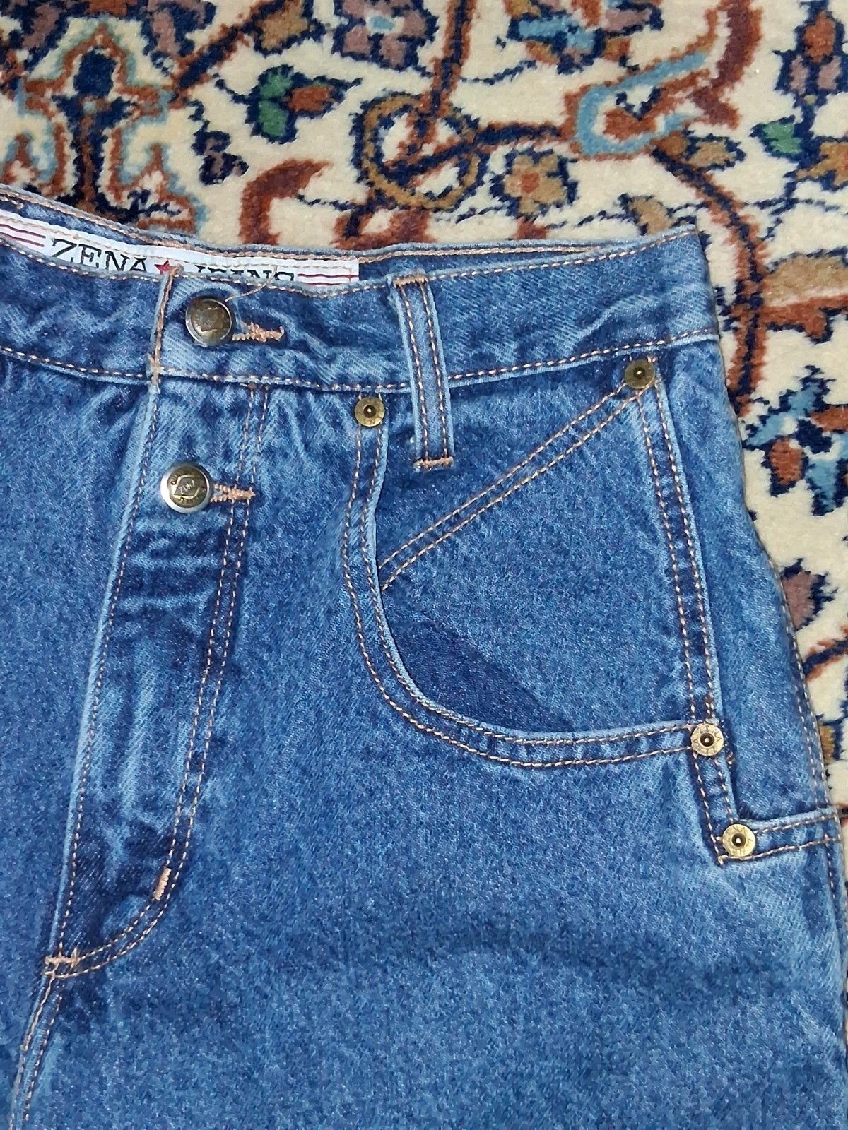 Zena Mom Jeans High Waisted Tapered Leg Medium Wash Blue Denim Womens 8 Vintage