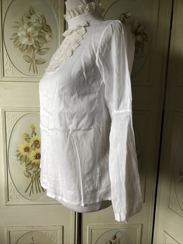 VTG VICTORIAN STYLE ANTIQUE? WHITE 100% COTTON BLOUSE TOP PUFF SLEEVES LACE EUC