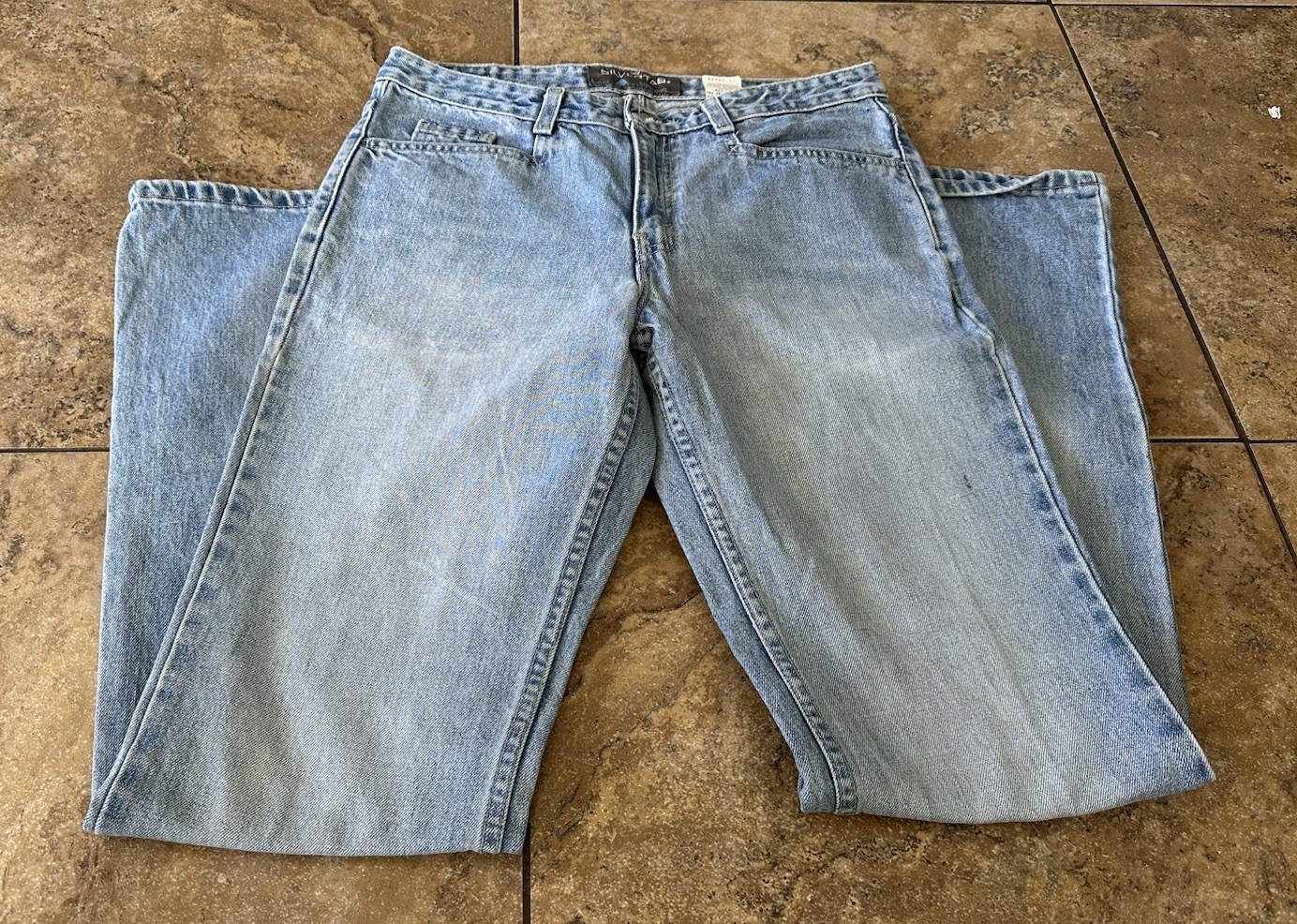 90s Silver Tab Levi’s Loose Fit Womens Size 7M Light wash Vintage 30×32 Blemish