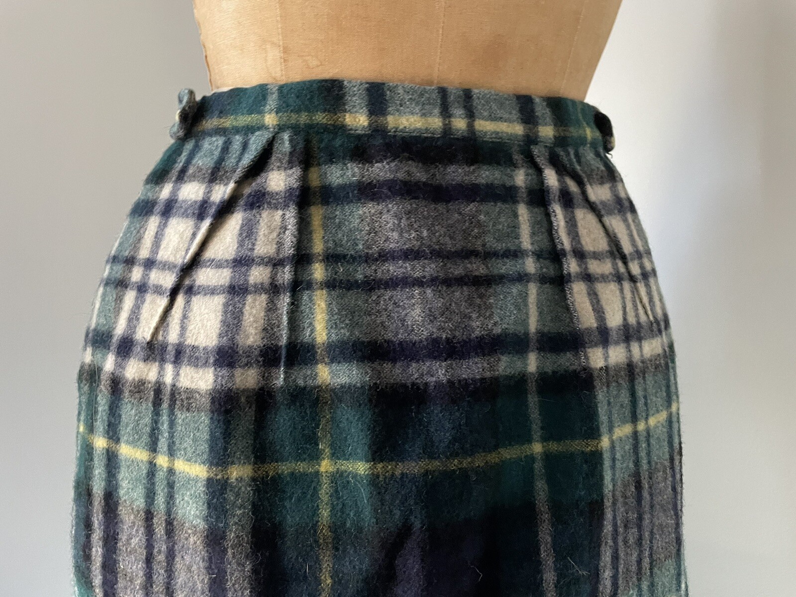 Vintage 1960’s Plaid Tartan Skirt Century Of Boston Preppy Wrap Skirt XS