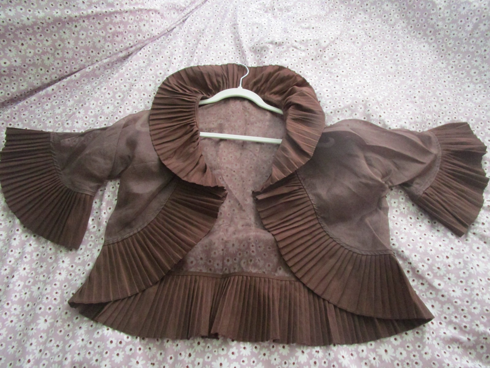 Vintage organza dinner jacket cover~ sheer brown accordion ruffle~80s 90s~S M