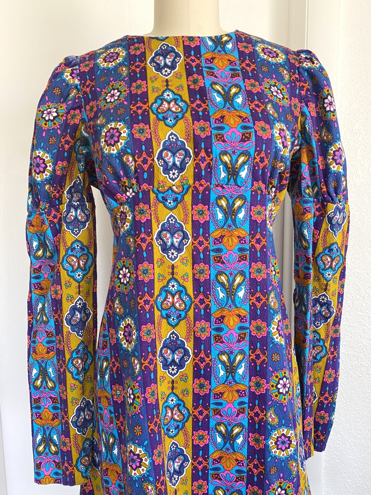 Vtg 60s 70s Psychedelic Rainbow Floral Mod Boho Gogo Hippie Dress – M Tie Back