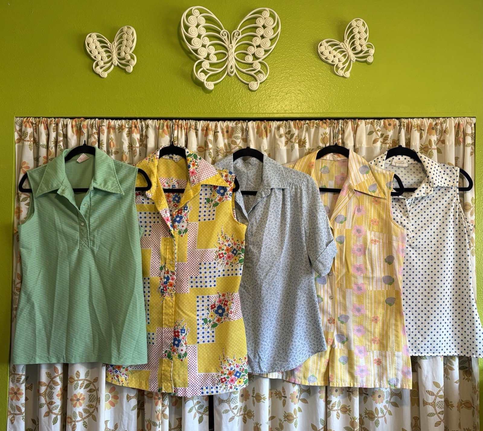 Vintage 70s 80s Lot of 5 Shirts #2 Medium Large Flower Power Hippie Mod