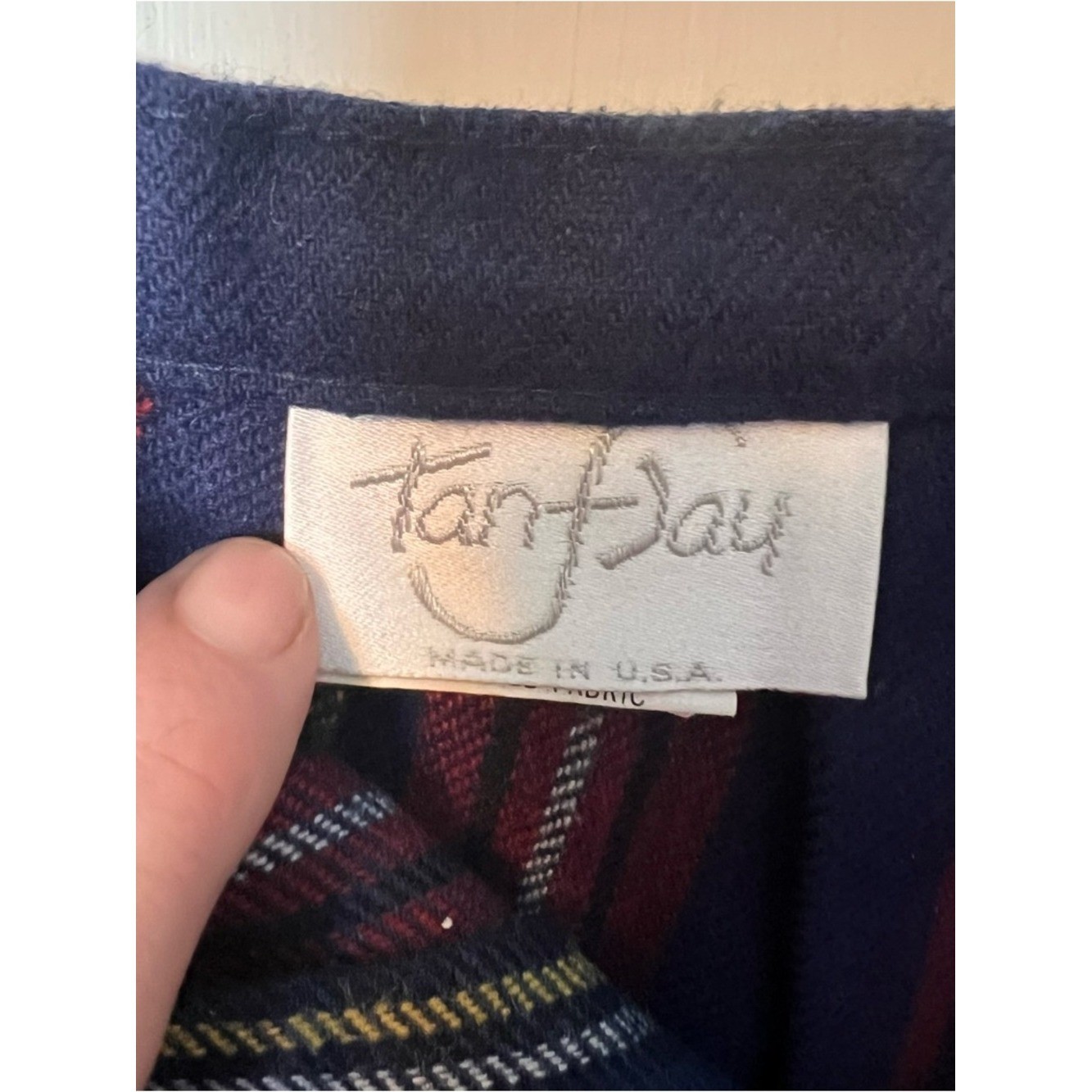 Vtg Tan-Jay Navy Wool Blend Pleated Midi Skirt Tartan Plaid Hem Border Sz 10