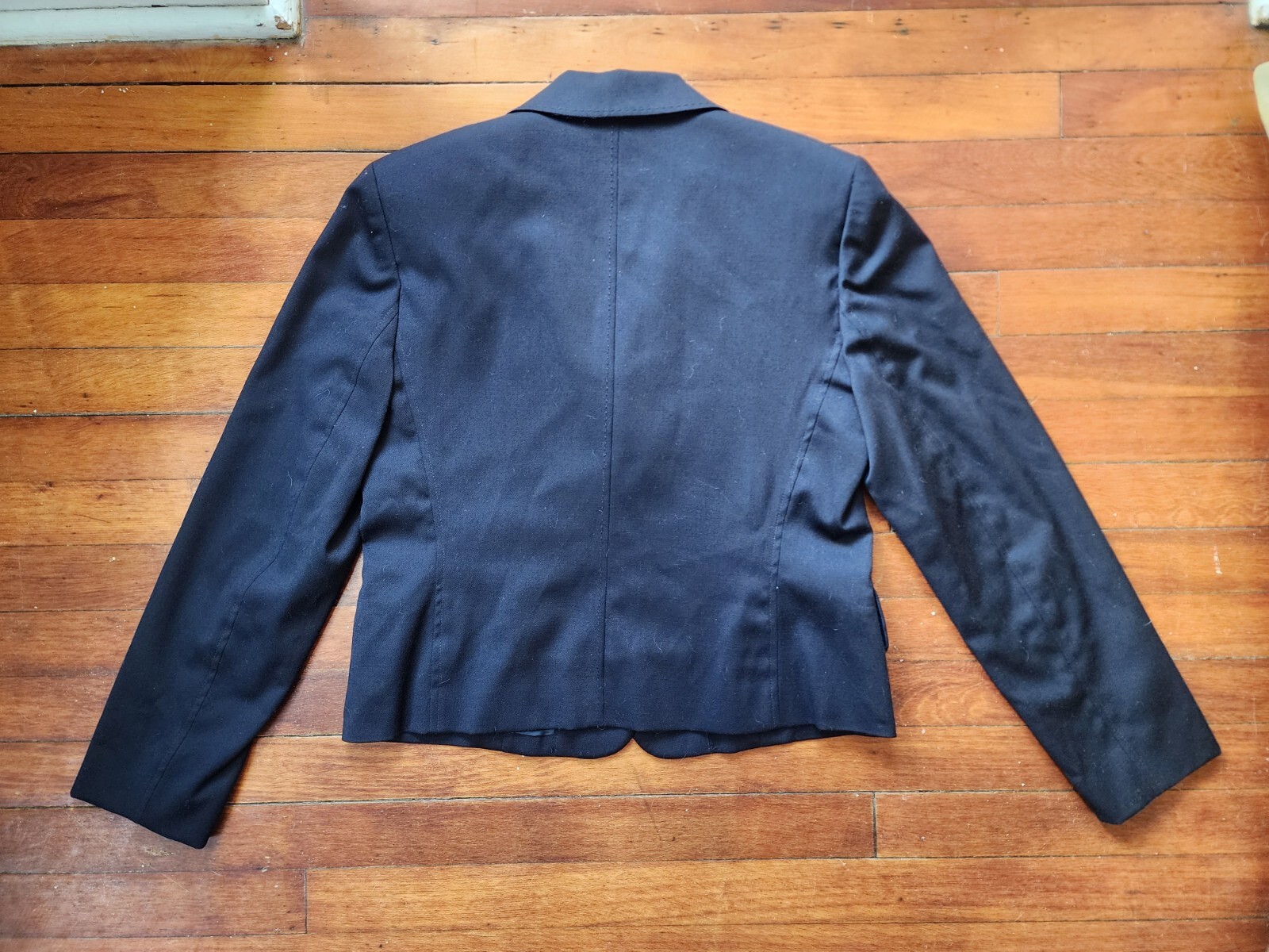 Vintage Harvé Bernard Navy Blue Wool Blazer – Size 10 – Classic And Elegant