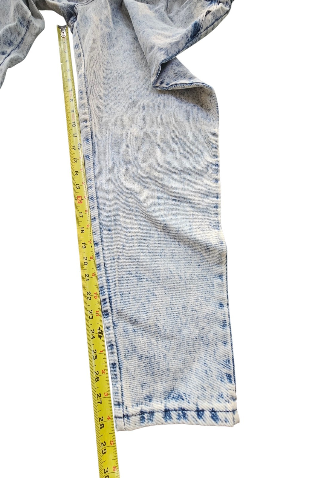 Vintage 80’s Carriage Court High Waisted Tapered Leg Acid Wash Jeans Sz 12 USA