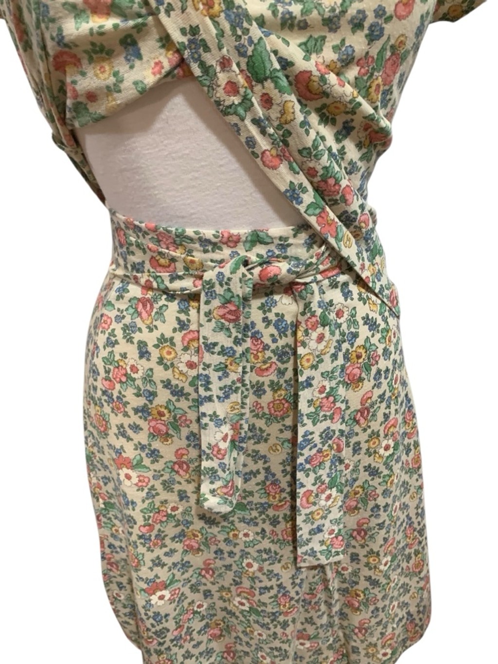Vntg 70’s Women’s homemade Floral Skirt Set in Beige and Pink size Small