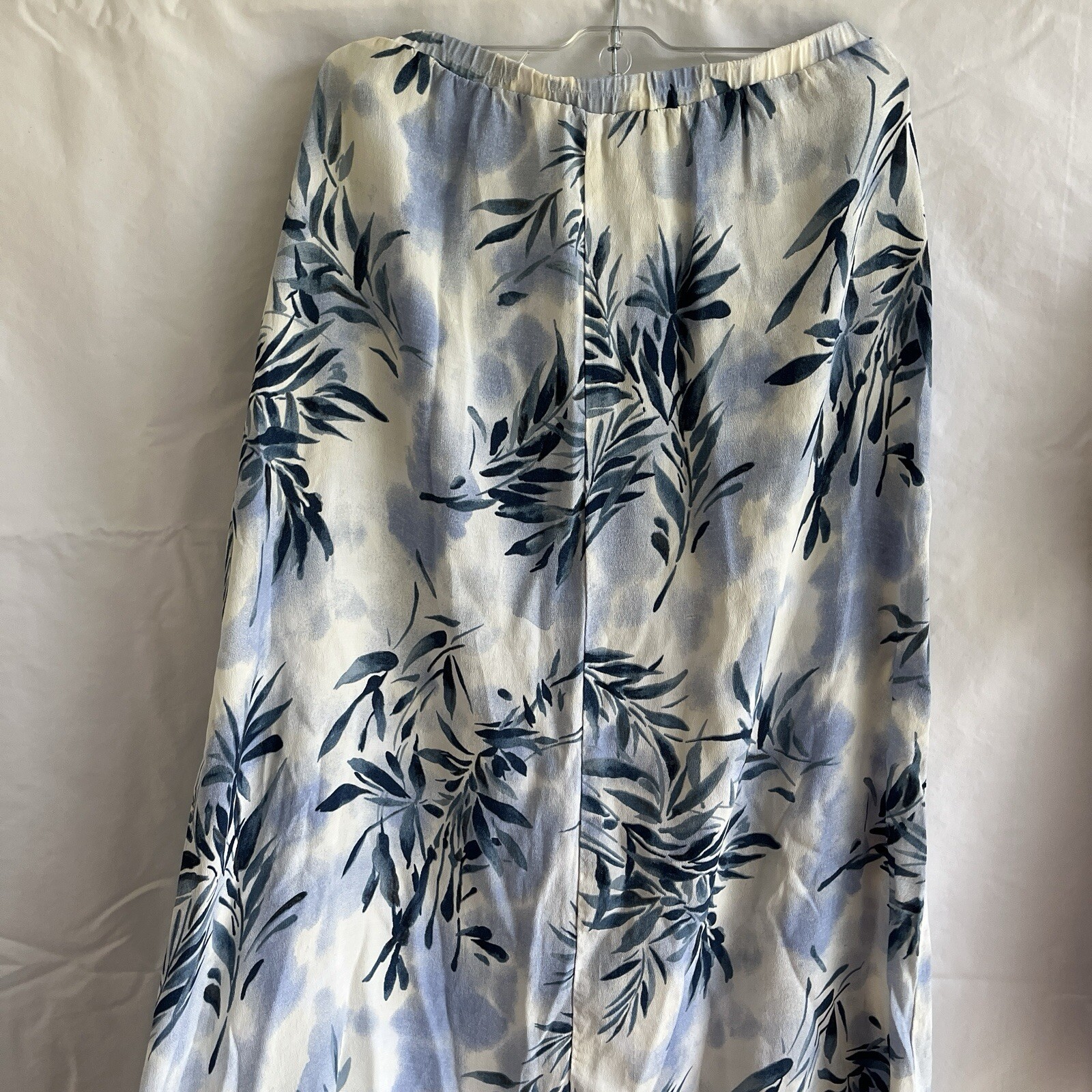 John Paul Richard Uniform skirt set, 100% rayon, tropical print, vintage, Size M