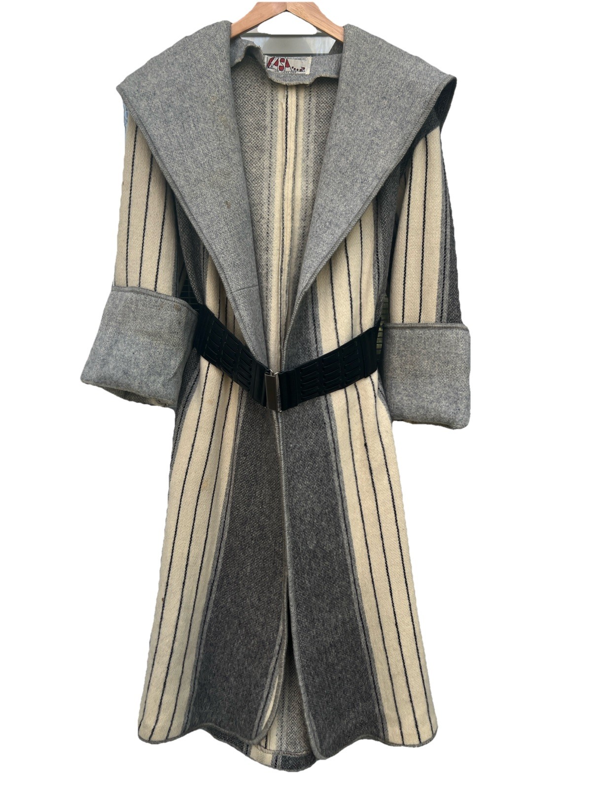 Vintage Pea Coat 100% Virgin Wool Casa De Lana Jr Belted Uruguay Gray Tan Black