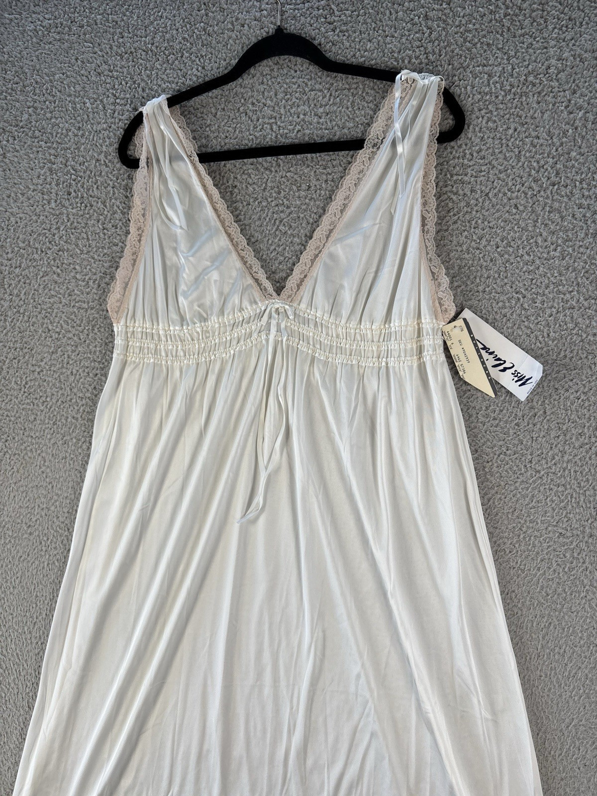 Vintage Miss Elaine Nightgown Womens Small Slip Dress Lace Trim Glam NEW