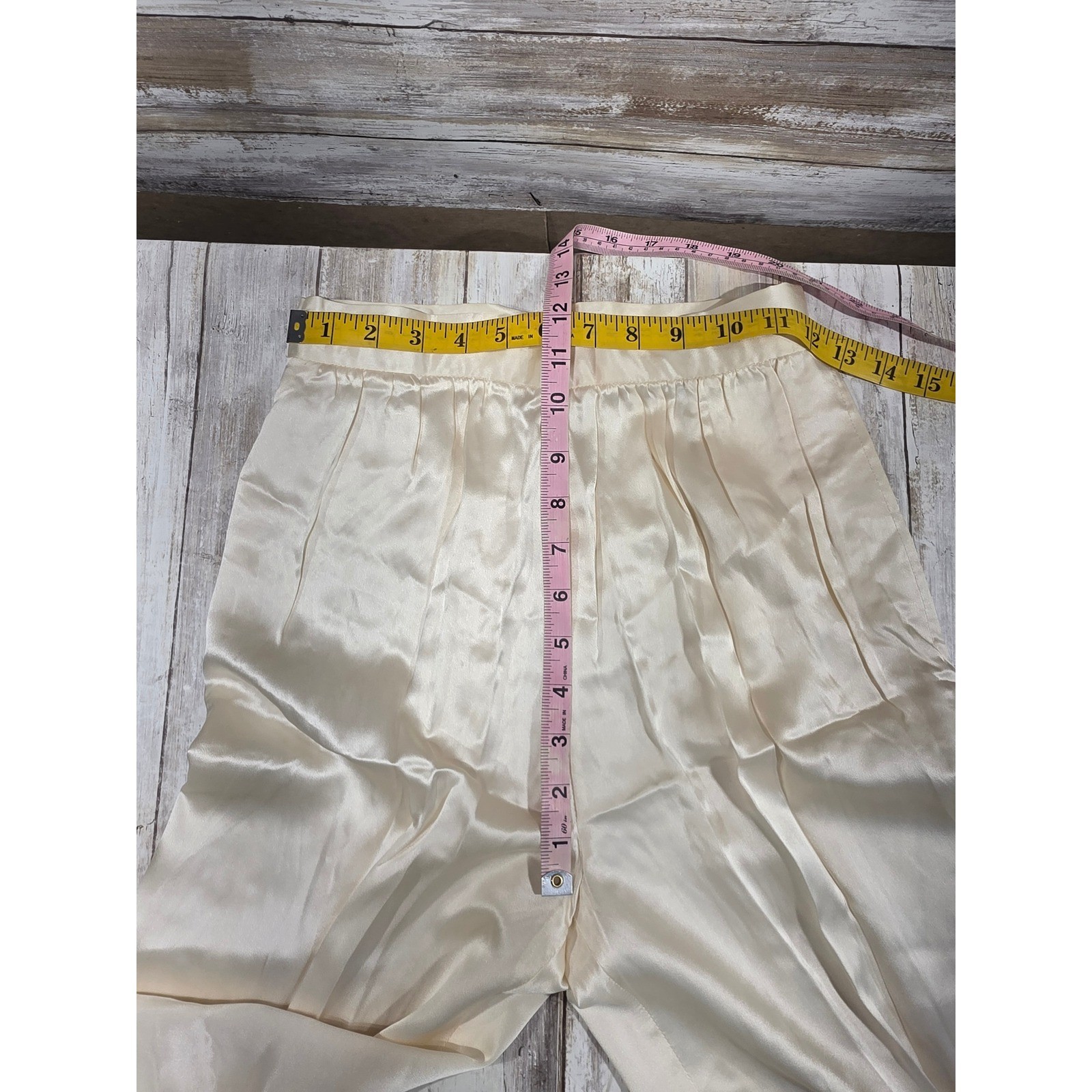 Stanley Blacker Vintage Satin High Waisted Pleated Tapered Pants Cream sz 4 READ