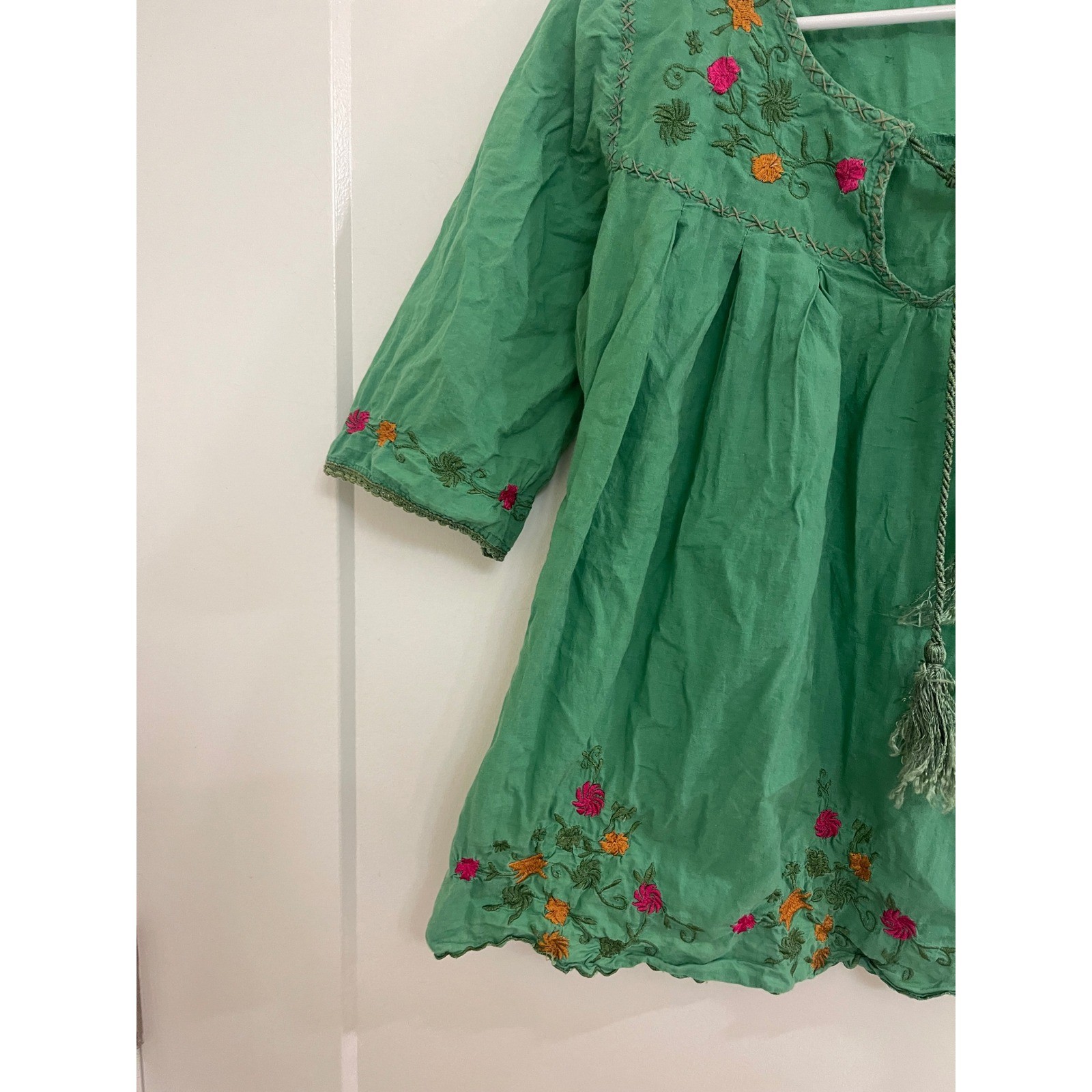 Vintage Y2K Cottagecore Boho Green Embroidered Blouse Indie