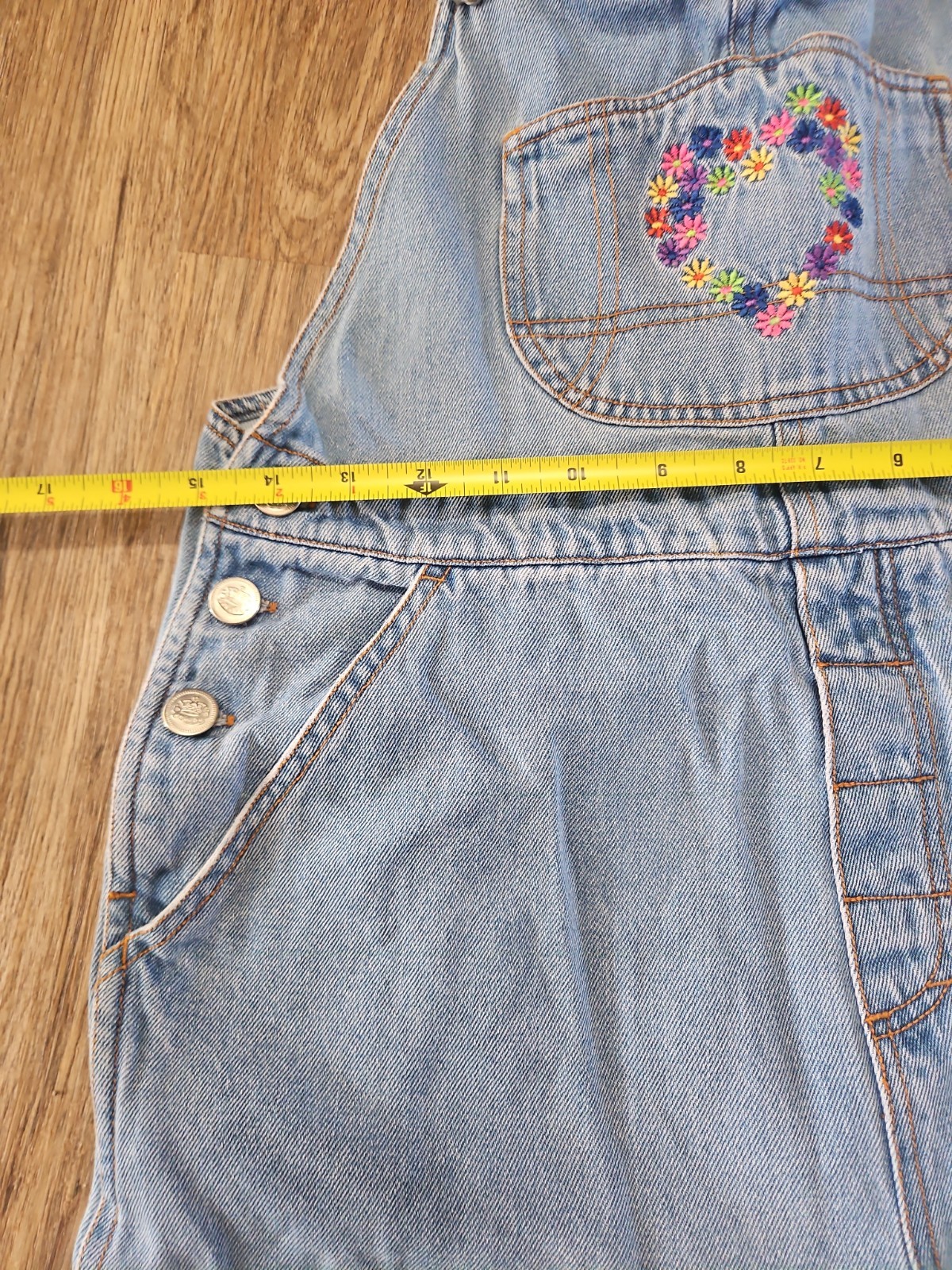 Vintage 1990s JouJou Light Blue Denim Straight Leg.Embroidered Jeans Overalls LG