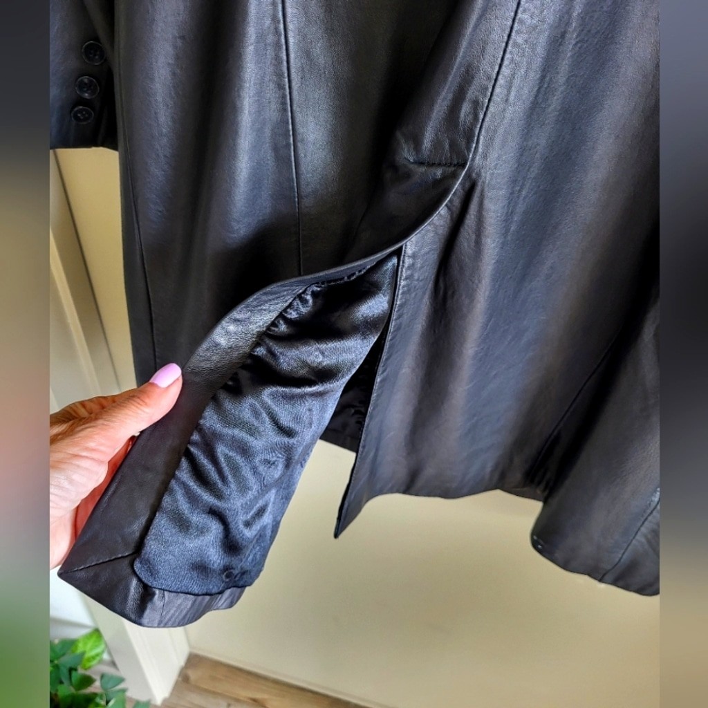 Vintage LOBI LOBI Genuine Leather Coat