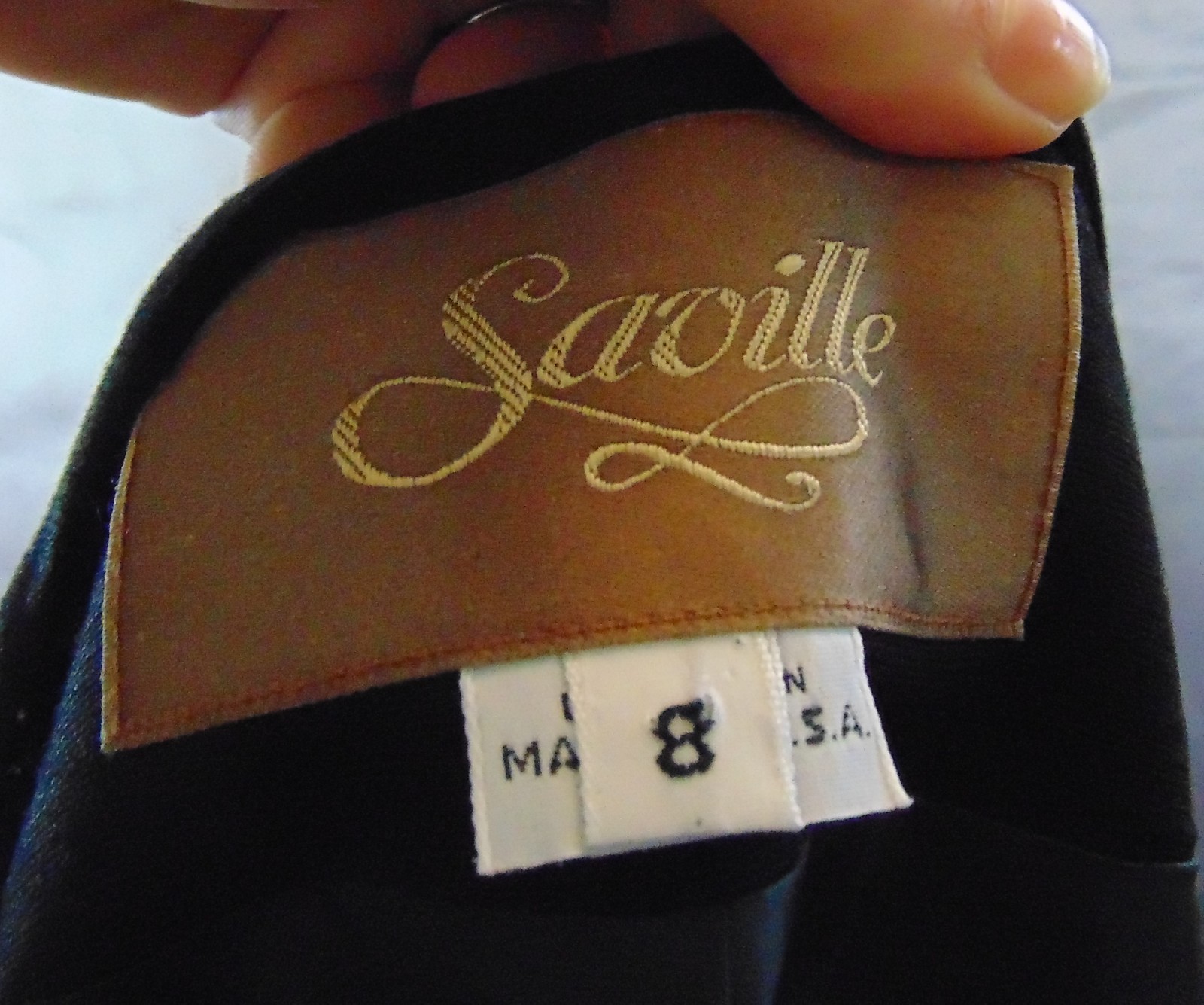 Saville Women’s Black Lined Collarless V-Neck Fitted Blazer Size 8 Made In USA