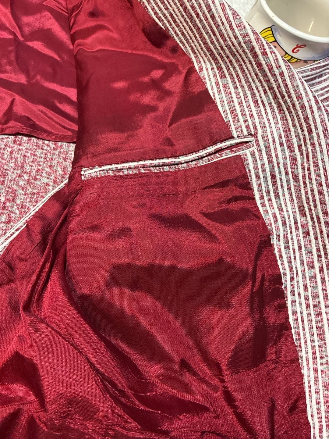 Vintage 1970s Striped Red and White Polyester Leisure Blazer