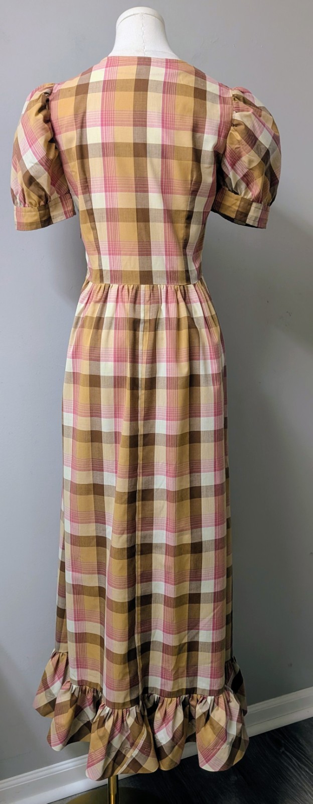 Vintage 70’s Plaid Maxi Dress Puffy Sleeves Ruffle Prarie Metal Side Zip S