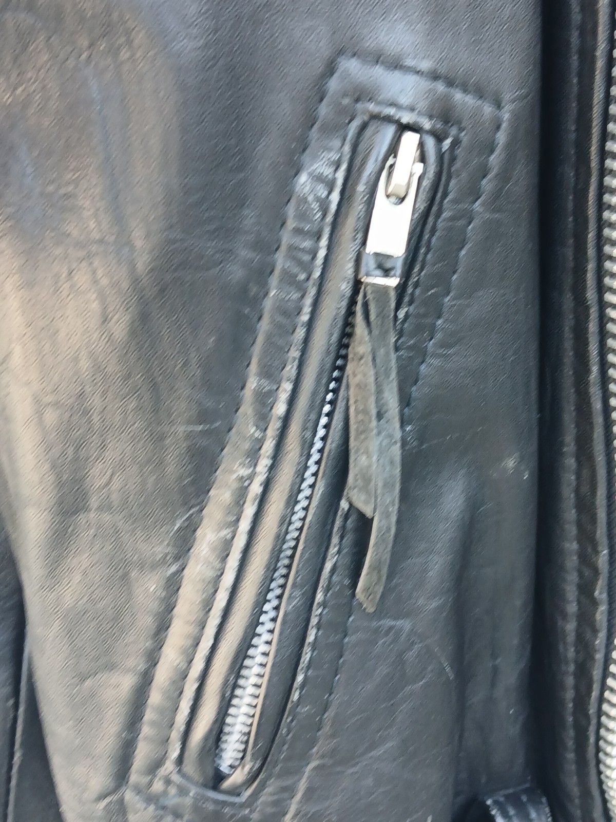 Vtg 1980s Black Leather Motorcycle Jacket* British Imports, Hollywood, Ca*Rare!