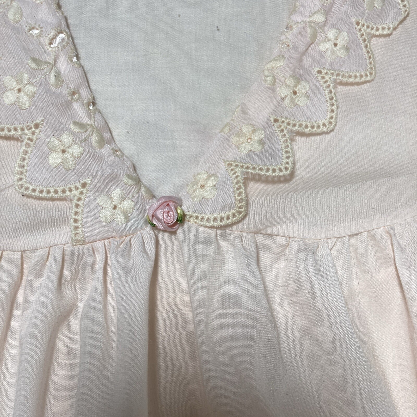 Vintage Night Flowers NY Womens Nightgown Pink Sz S Long Sleeve Eyelet Trim