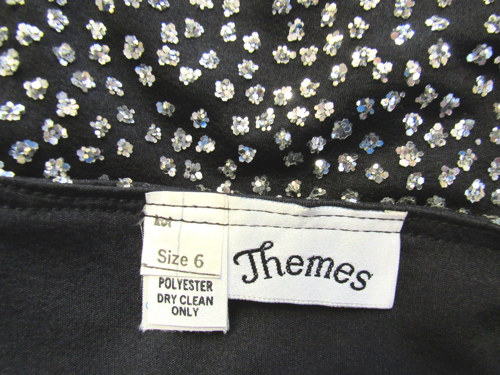 VINTAGE 1970s 80s THEMES GLITTER TOP & LONG SKIRT BLACK SILVER SIZE 6 LINED