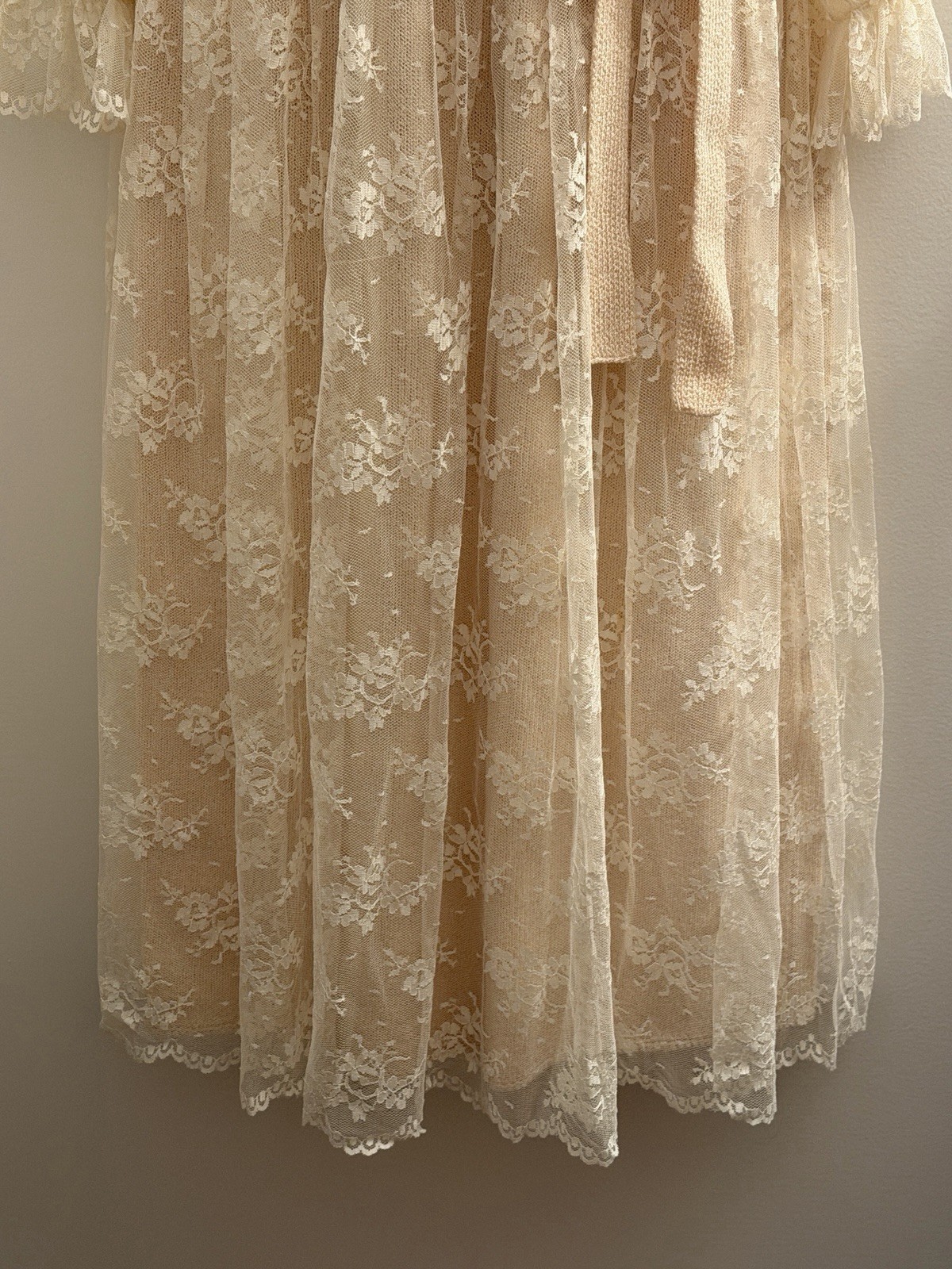 PAT SANDLER FOR WELLMORE VINTAGE PINK SANTANA KNIT IVORY LACE DRESS 8 MEDIUM M
