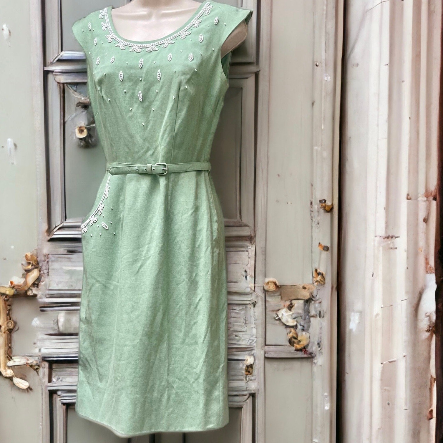 Beaded Sexy Green Wiggle Dress 1960’s Linen A-Line Pencil Skirt W/Pocket Vintage
