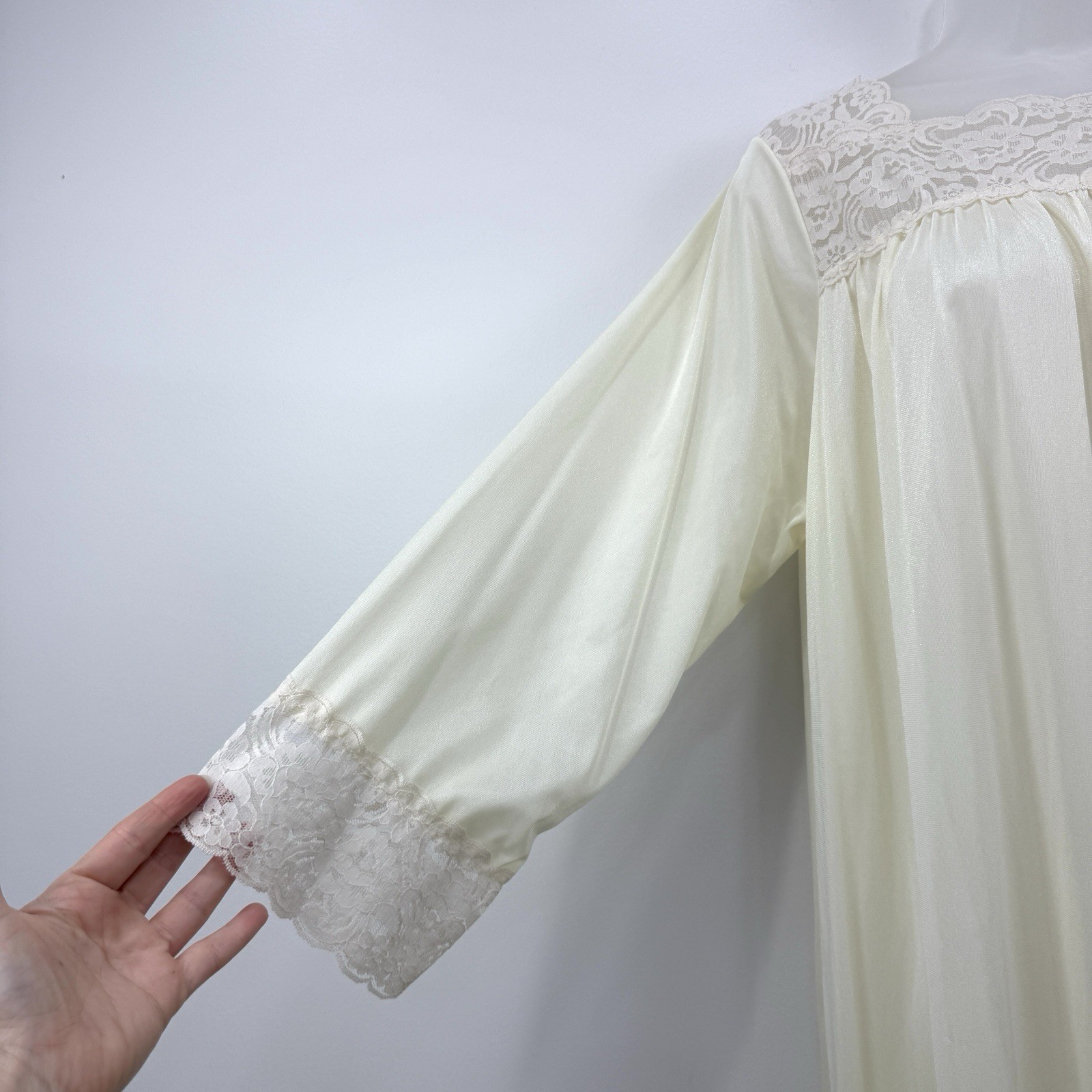 VTG Jill Andrea Nightgown M Cottagecore Prairie Lace Modest Bridal Victorian