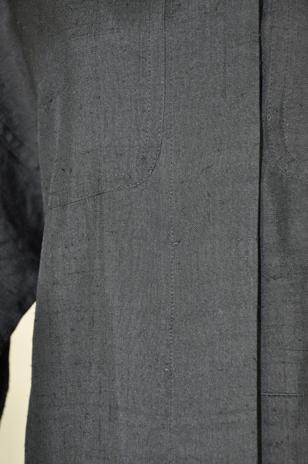 90s Black Textured Raw Silk Long Sleeve Button Front Modest Shirtdress Women M L