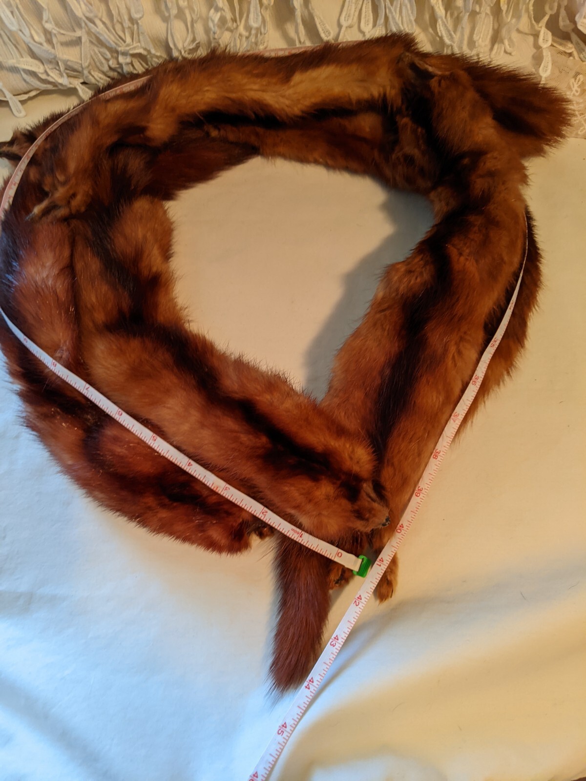 Vintage 6 Pelt Mink Fur Stole Scarf Shaw 44 inches Long Mouth Clasp Or Button