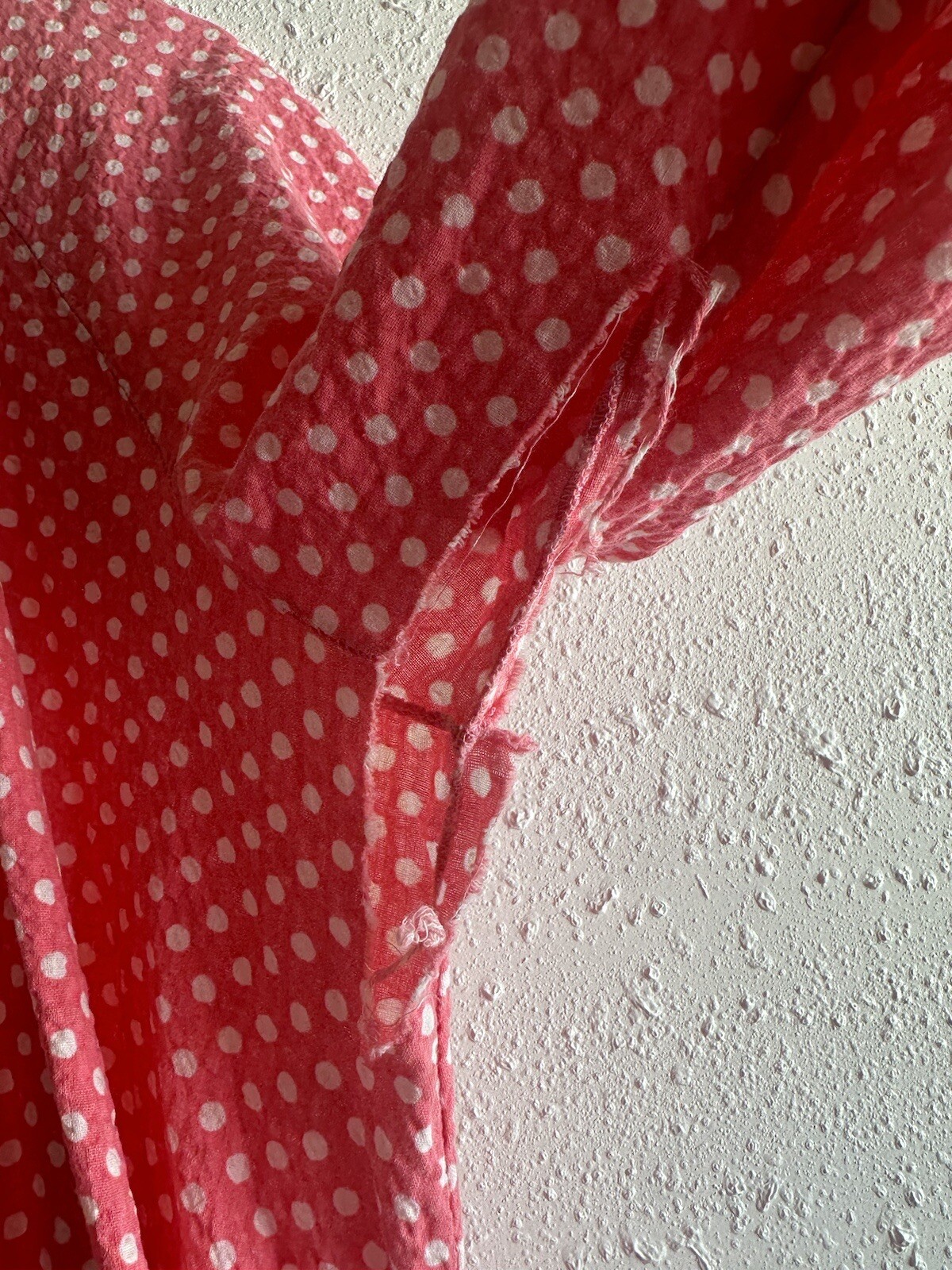 Vintage A Royal Robe Salmon Pink & White Polka Dot Pocketed Belted Robe Size M