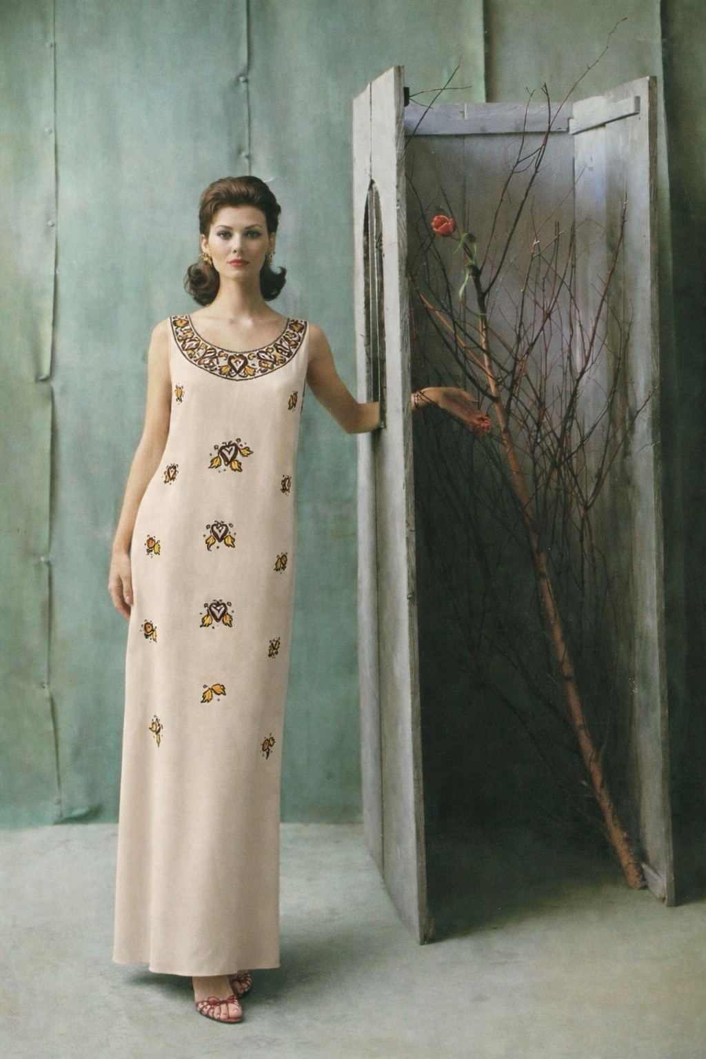 Vintage 50s 60s Sz S / M gold beaded sequin formal evening maxi gown dress party