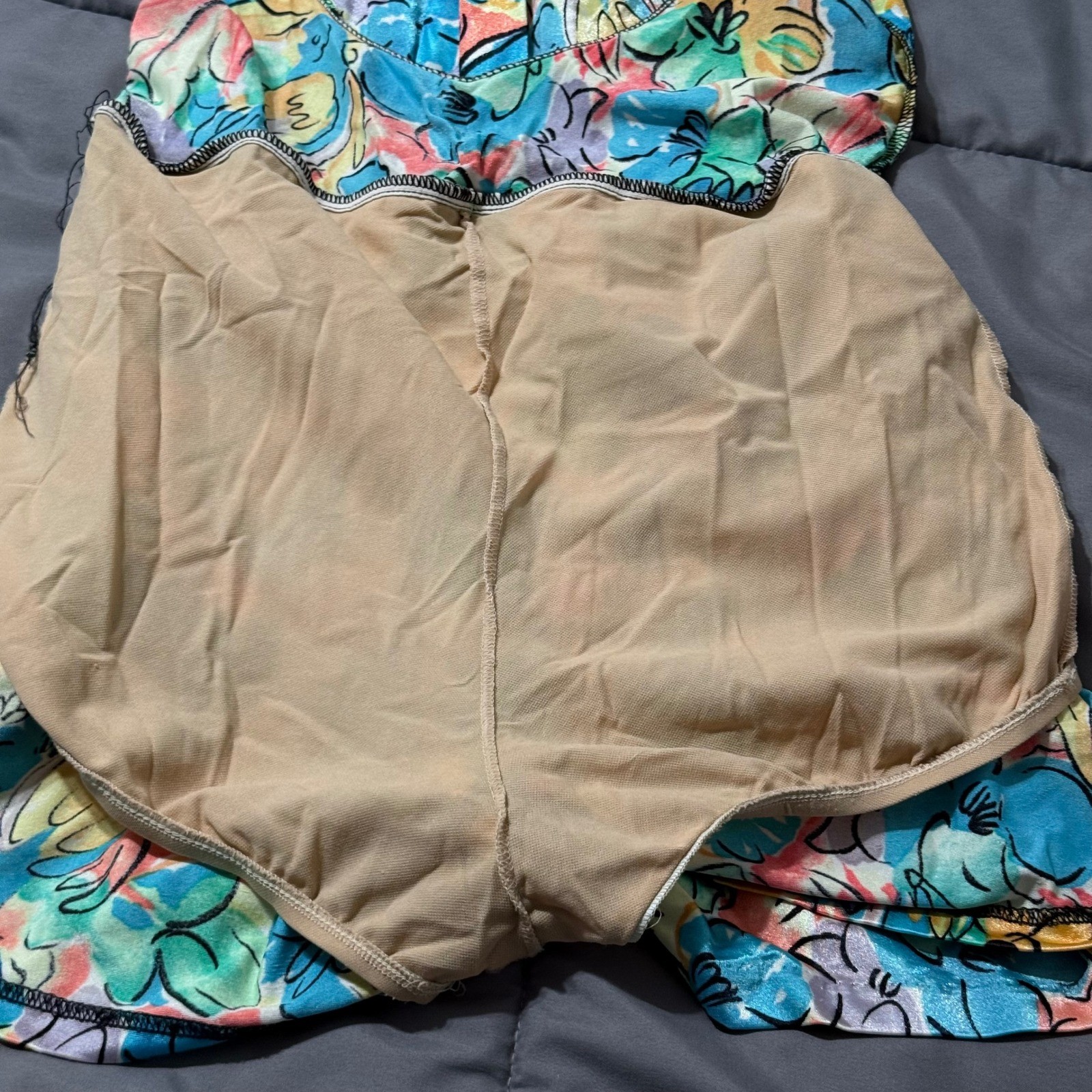 Maxine of Hollywood Vintage Floral Romper Swimsuit Blue Yellow Pink Size 14 USA