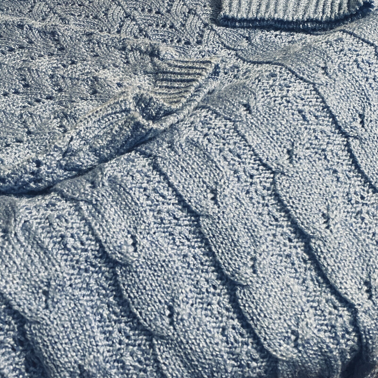 Rare Vintage BJ by Billie Jo 60s/70s crochet knit pretty Blue Sweater