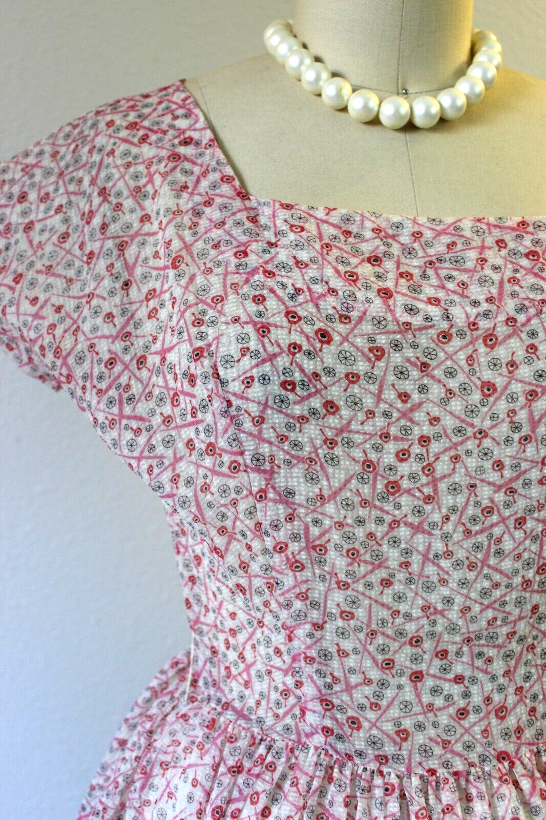 Vintage 50s Jonathan Logan Sheer crepe seersucker atomic novelty print dress