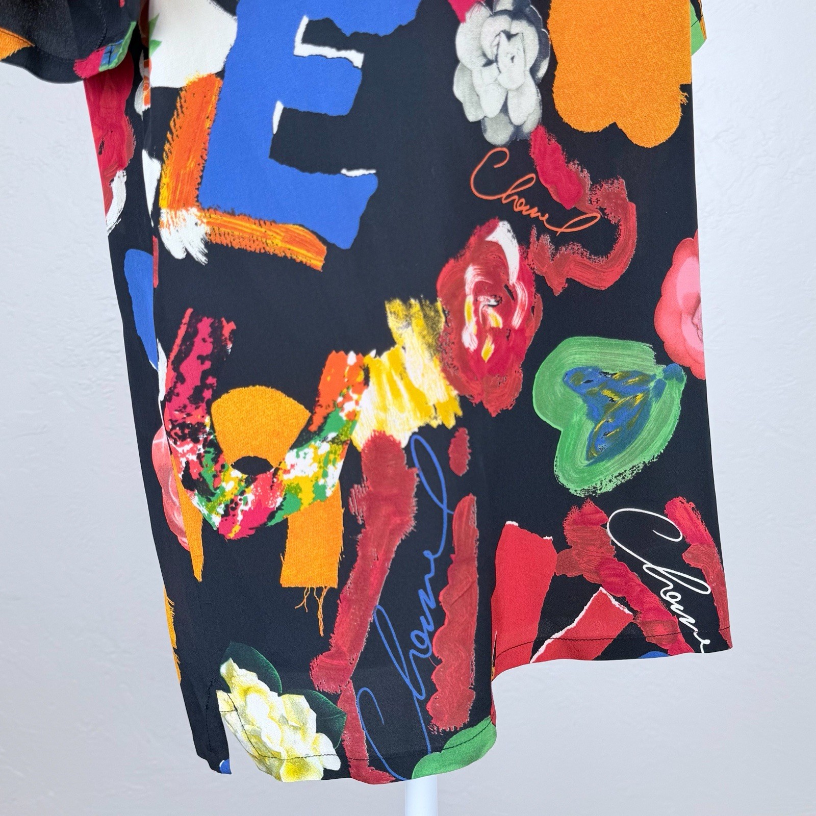 Chanel Vintage Iconic Spring 1992 Multicolor/ Black Silk T-Shirt Size 40 FR 8 US