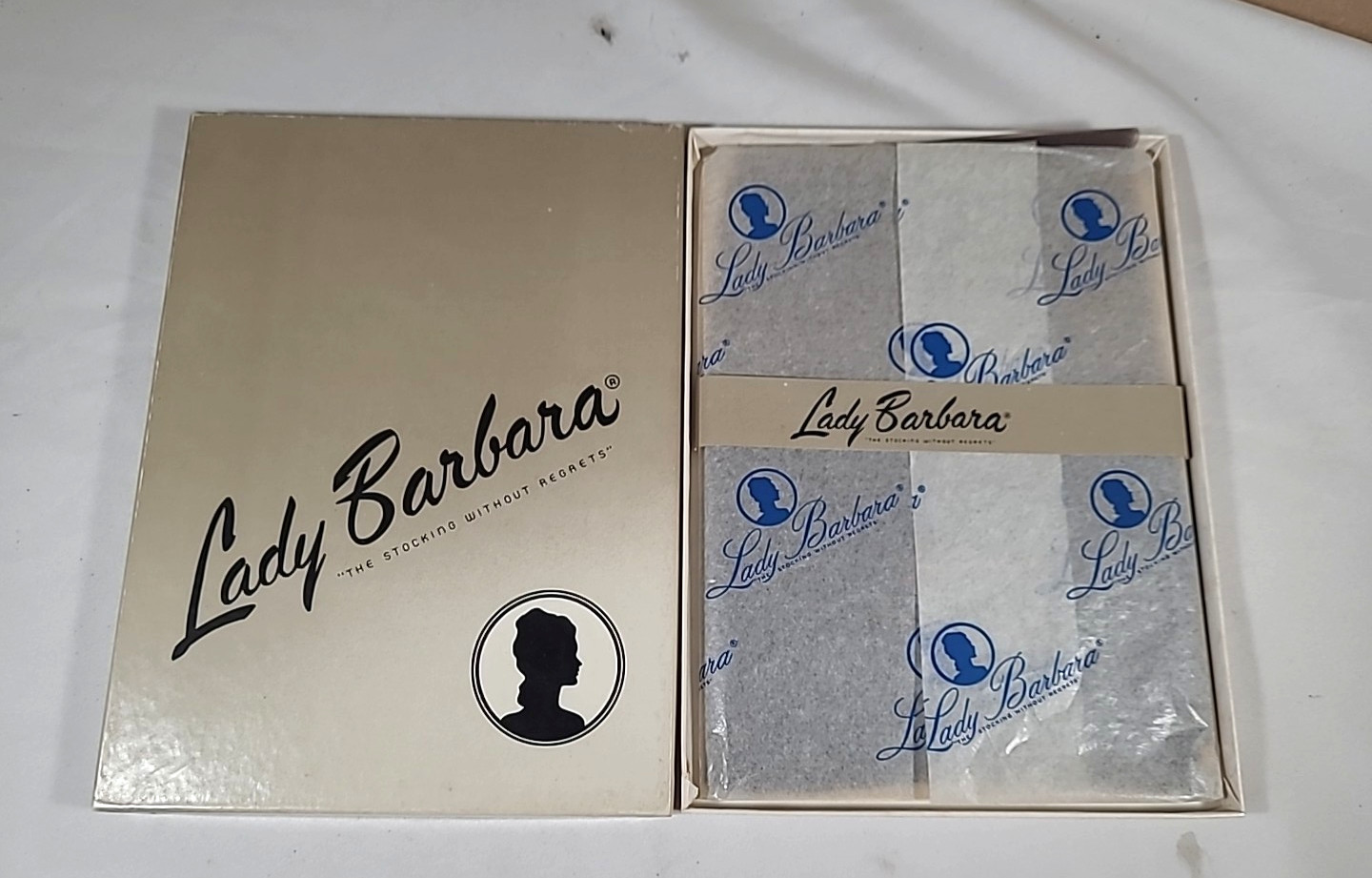 1 Pr – Vtg. 60’s Lady Barbara Sz. 9 1/2 Graphite Nylon Stockings/ 15 Dernier