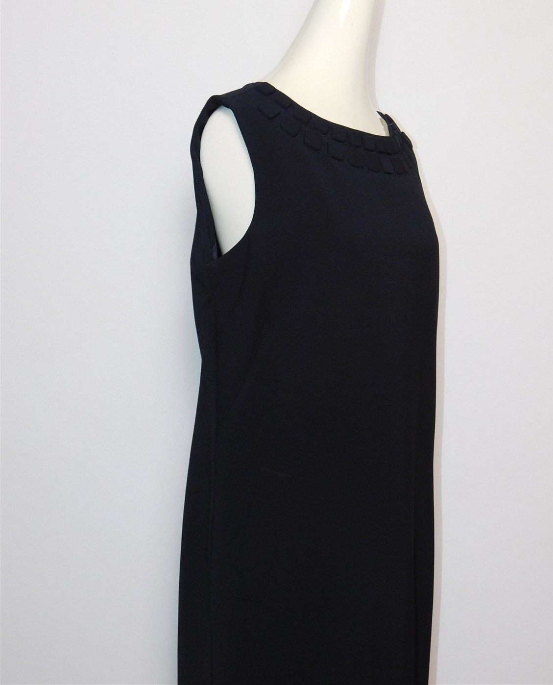 Women’s Dana Buchman Black Elegant Classic Shift Dress Sz 12