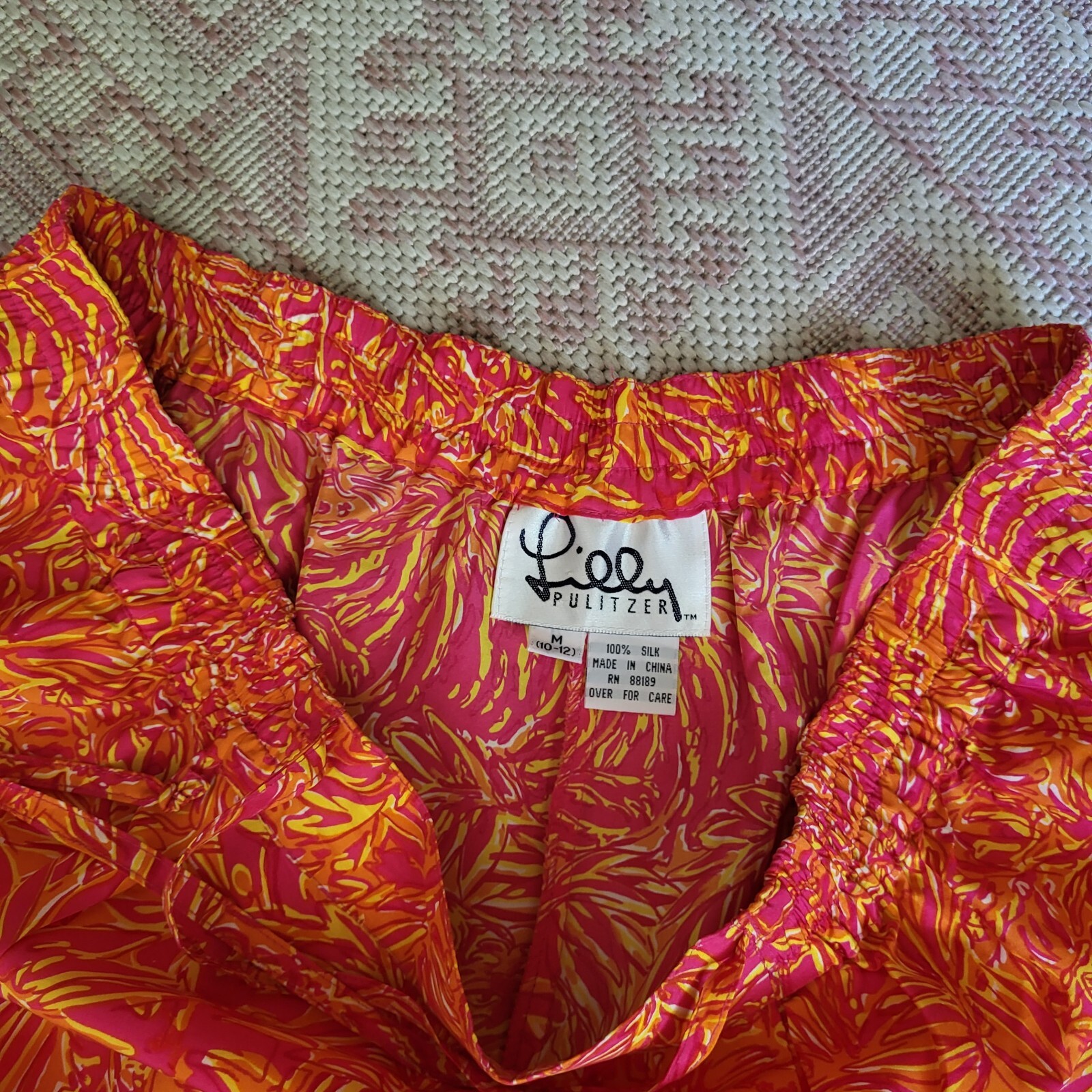 Vintage Lilly Pulitzer Silk 2 Peice Blouse and Pants Set White Label Size M/L