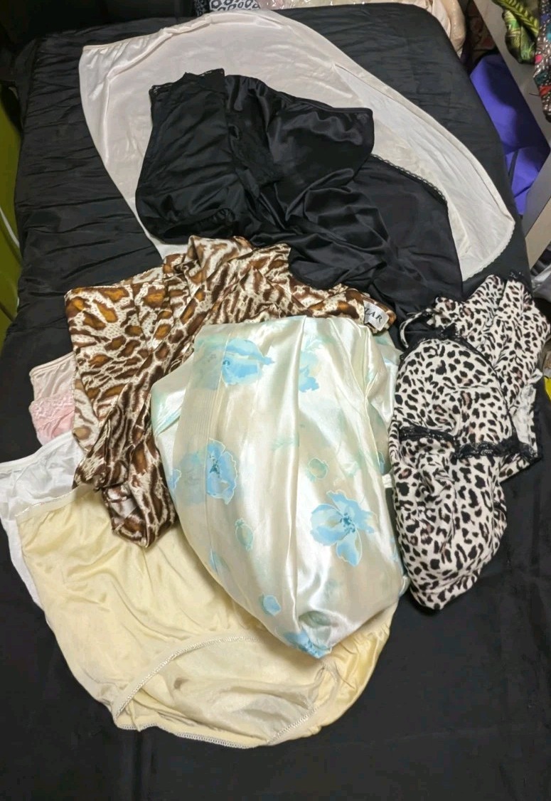 Vintage Lingerie Lot Plus size Half Slips Undergarments Bloomers