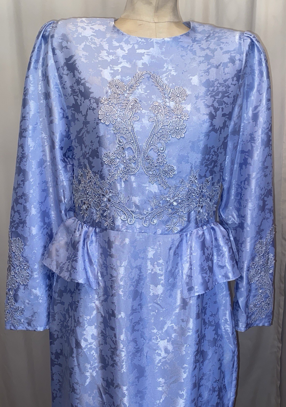 CC Courtenay Vintage 1990’s Brocade Satin Peplum Dress With Bridal Lace 10 Px
