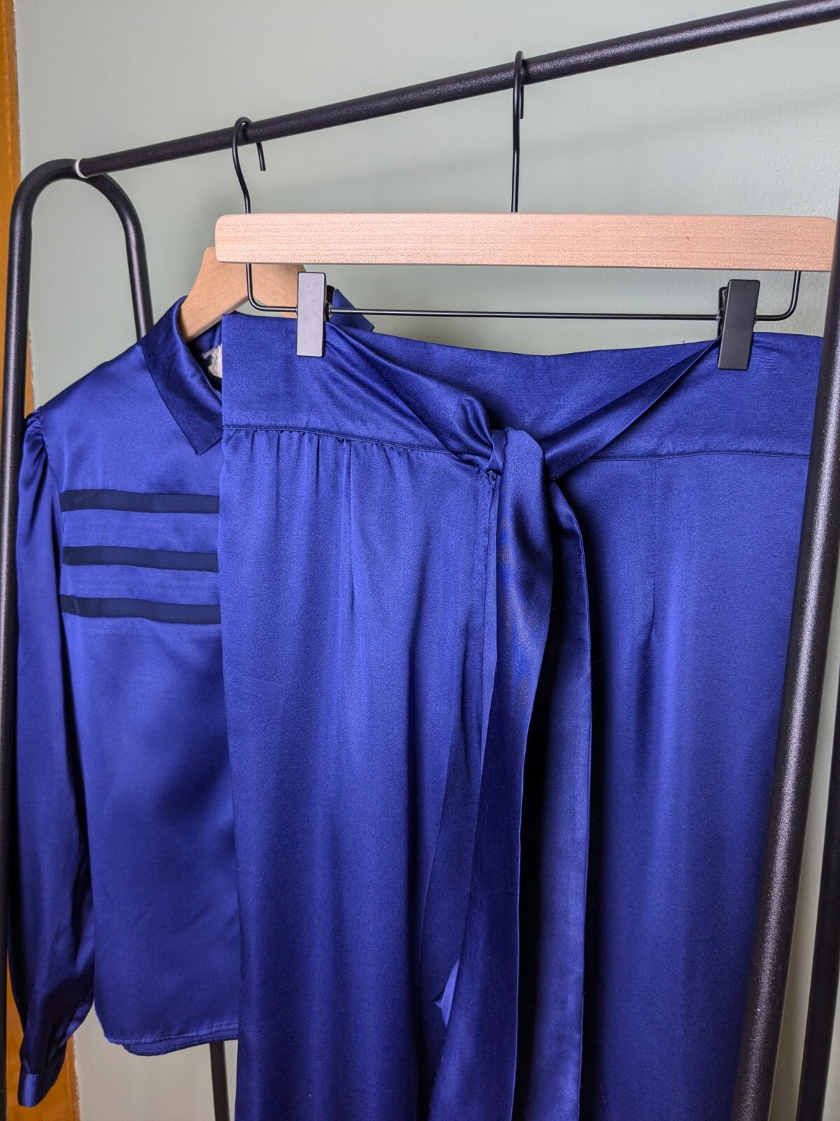 Vintage Maggy London 2 Piece Silky Blue Pajama Set