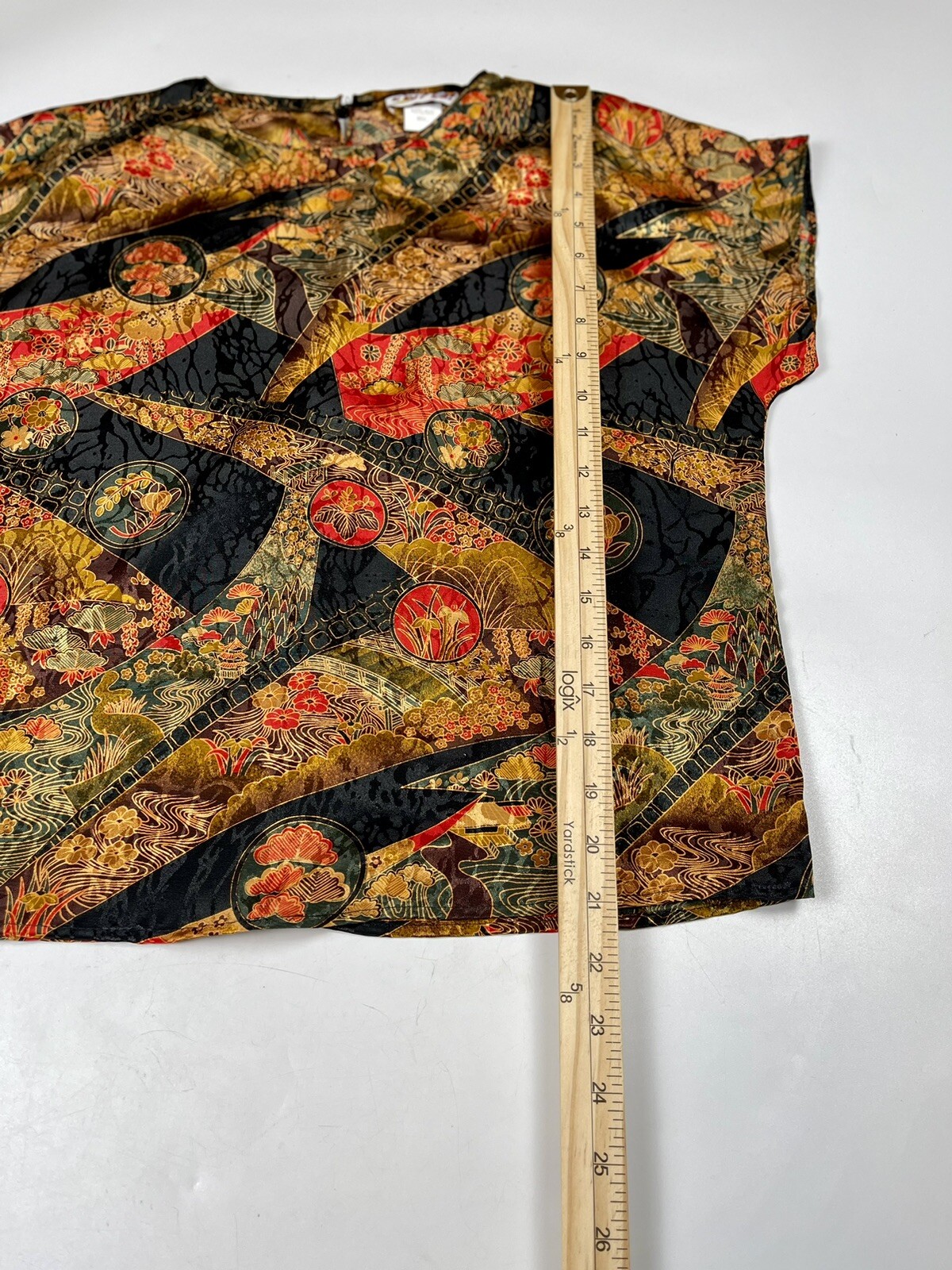 Vintage Ce’st Ca! Satin Blouse Asian inspired Print Boxy Sz Med USA Made