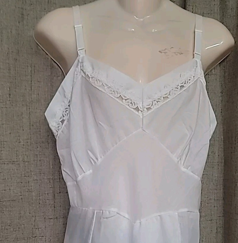 Vtg Stoneswear Full Dress Slip Nightgown Poly Cotton lace Size 36