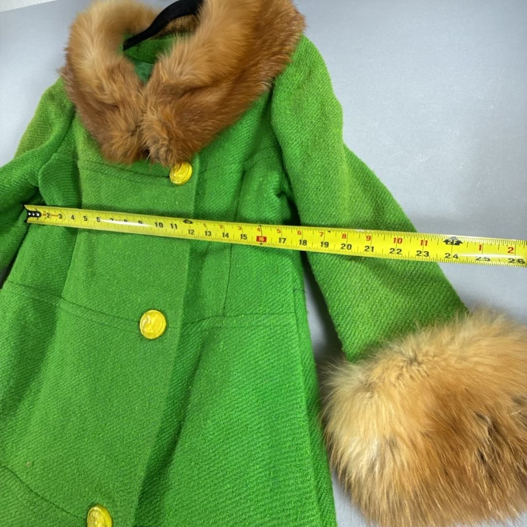 Vintage Green Wool Fur Collar Coat With Yellow Buttons