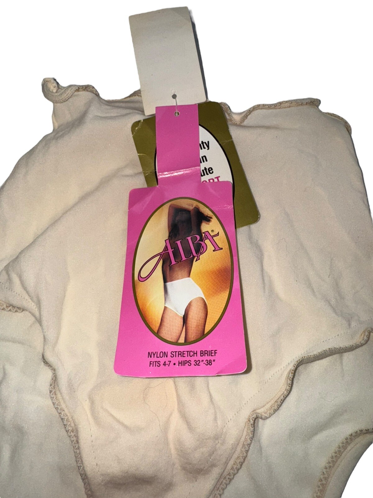 NOS Vintage Womens Beige Alba Panties Underwear Briefs One Size Waist 32-40 Fem