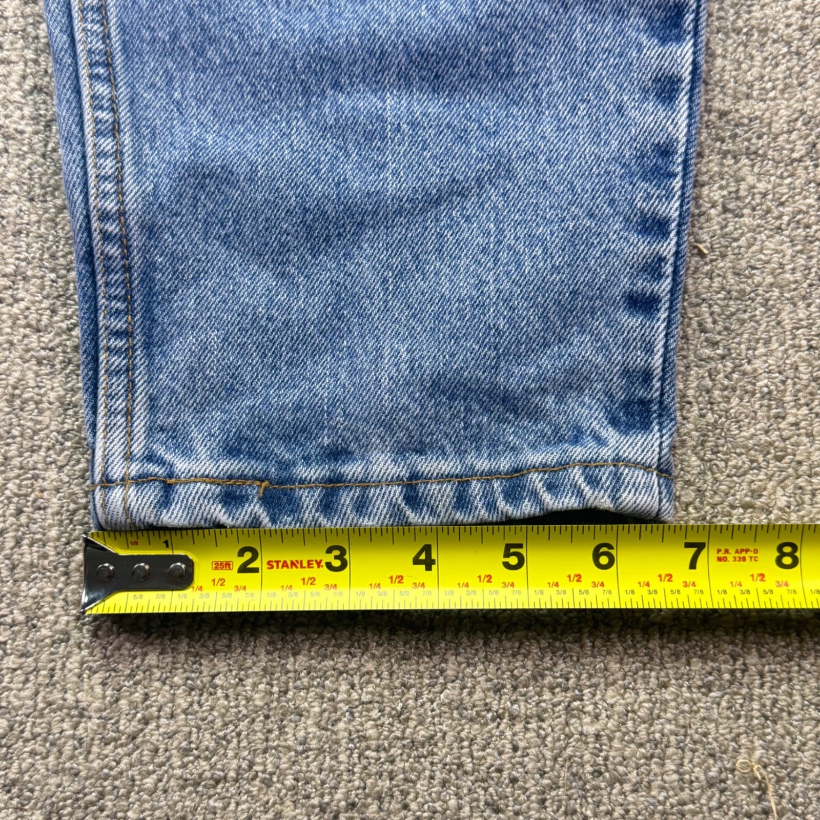 Vintage 90s Levi’s 550 Relaxed Tapered Mom Jeans High Waisted USA Made Sz 16