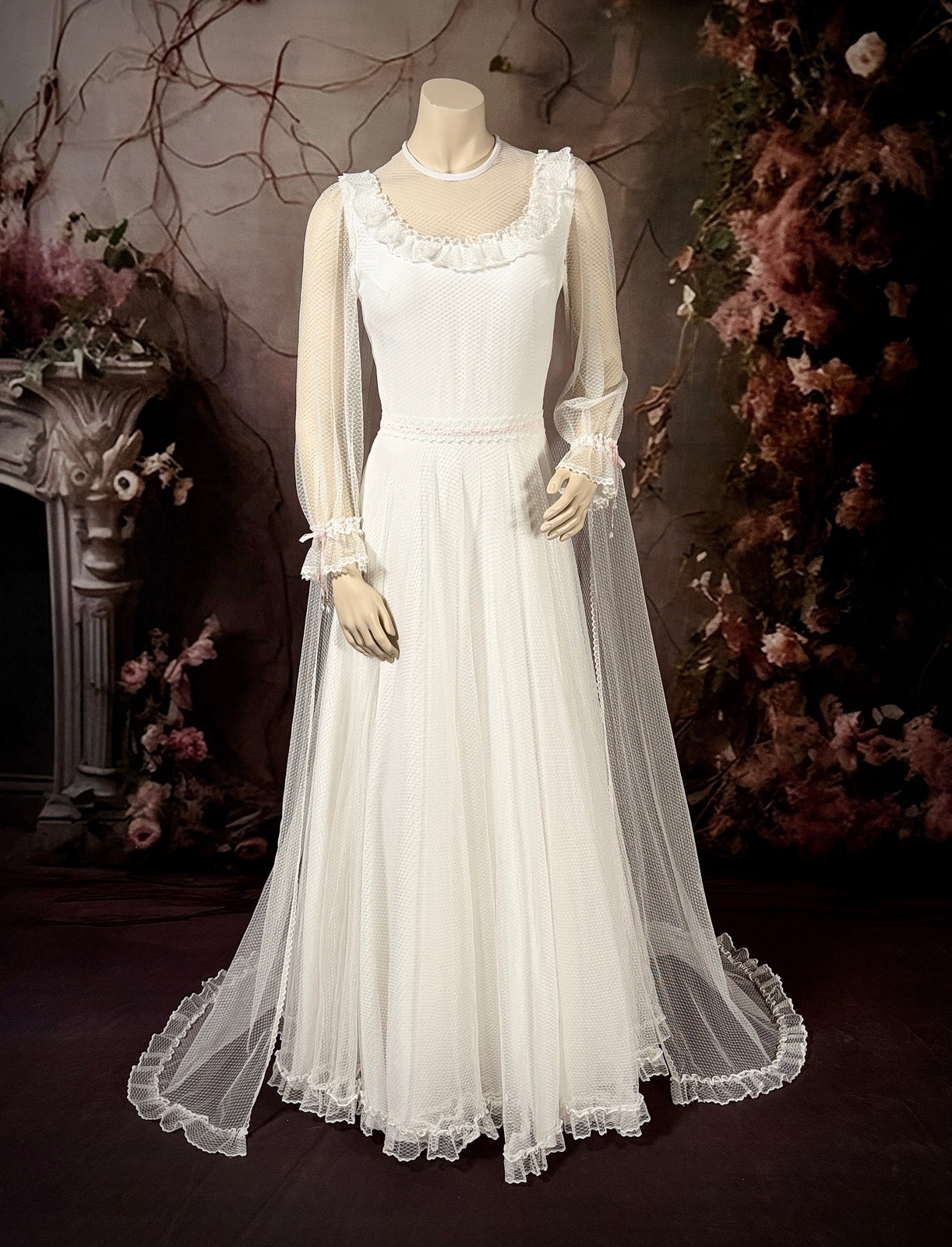 1960s Dotted Tulle Wedding Dress w/Princess Cape & Pink Silk Ribbon size 2/4